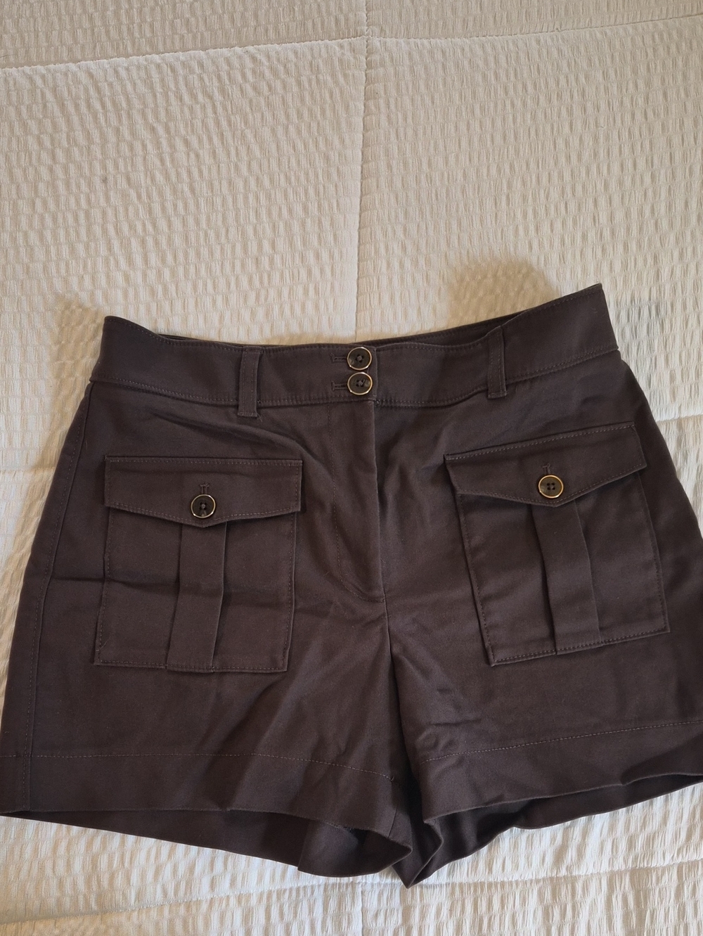 White House Black Market High-Rise Cargo Bermuda Shorts in Dark Brown sz 6